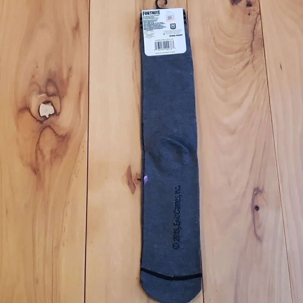 𝅺FORTNITE LOOT LLAMA SOCKS - NEW